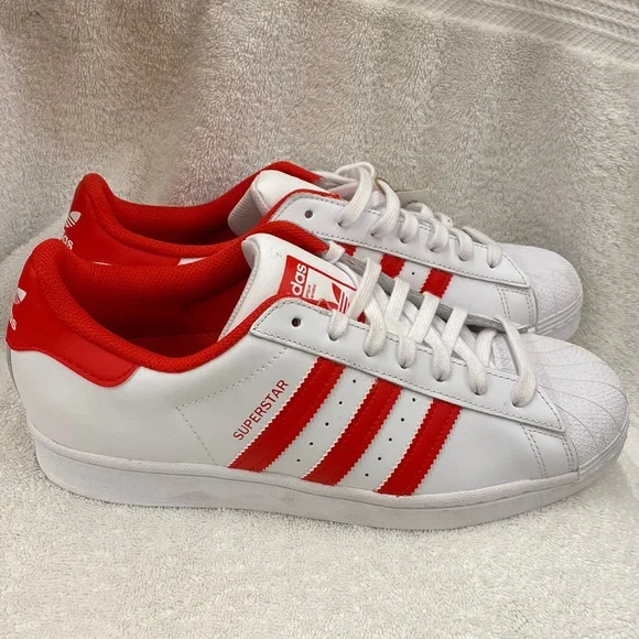NWT Adidas Superstar Shoes Originals Sneakers Cloud White and Vivid Red - Size 9 - Picture 1 of 10